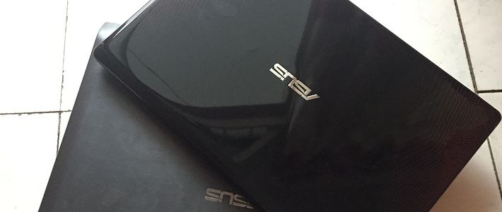 一个华硕情怀粉的新旧笔记本