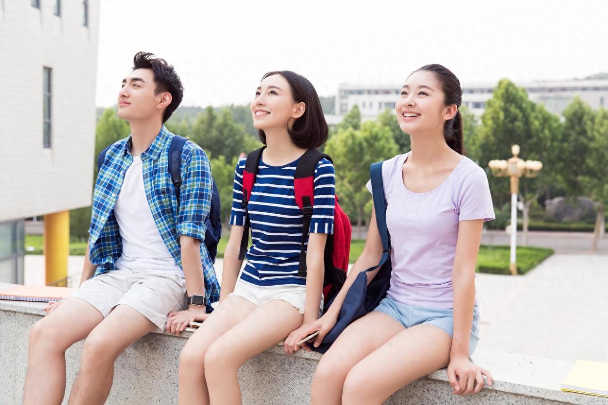 2023年选择学电脑,石家庄新华电脑学校值得重点关注