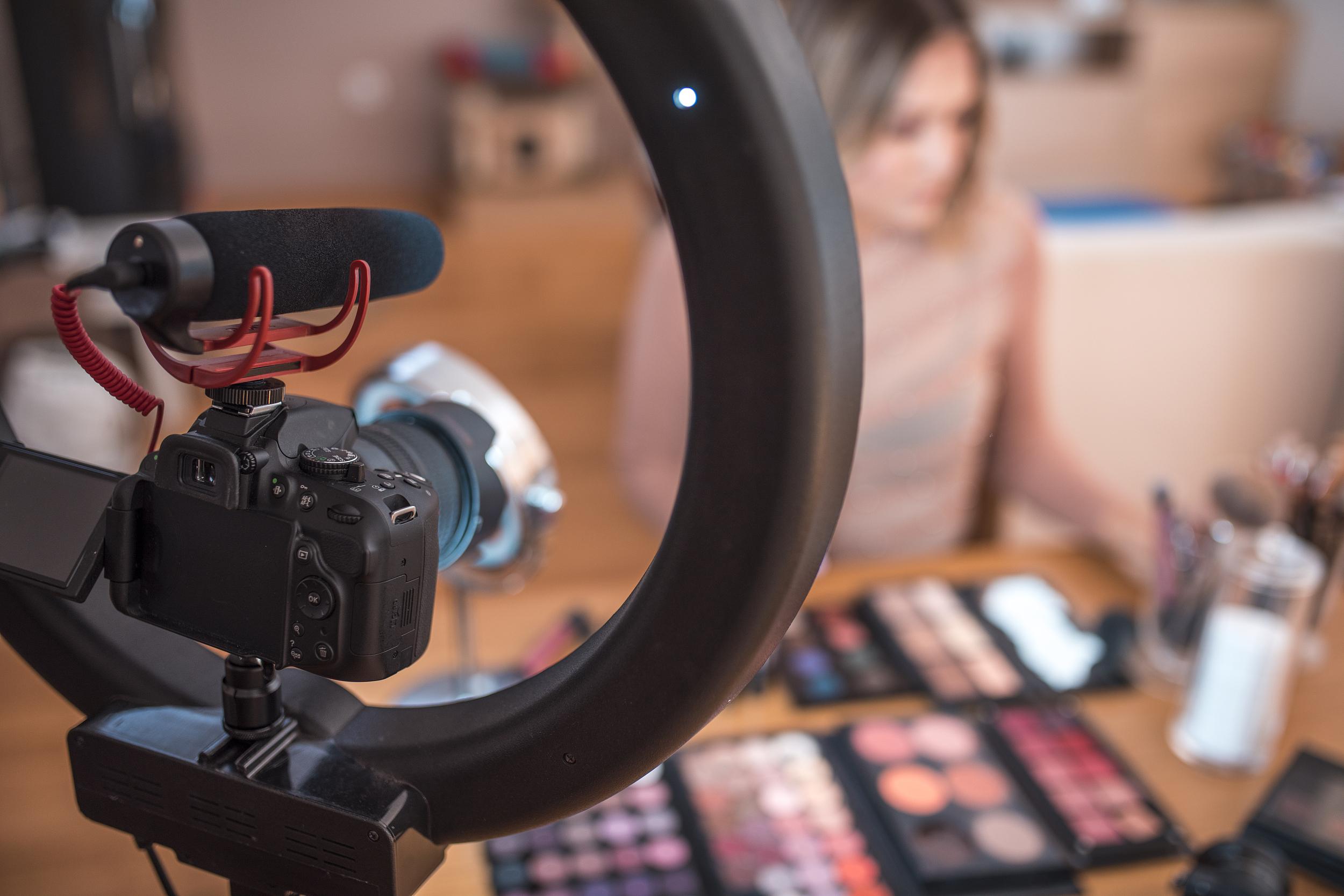 6200.3万！又一主播偷逃税被罚，税务部门：将完善网络直播行业税收监管