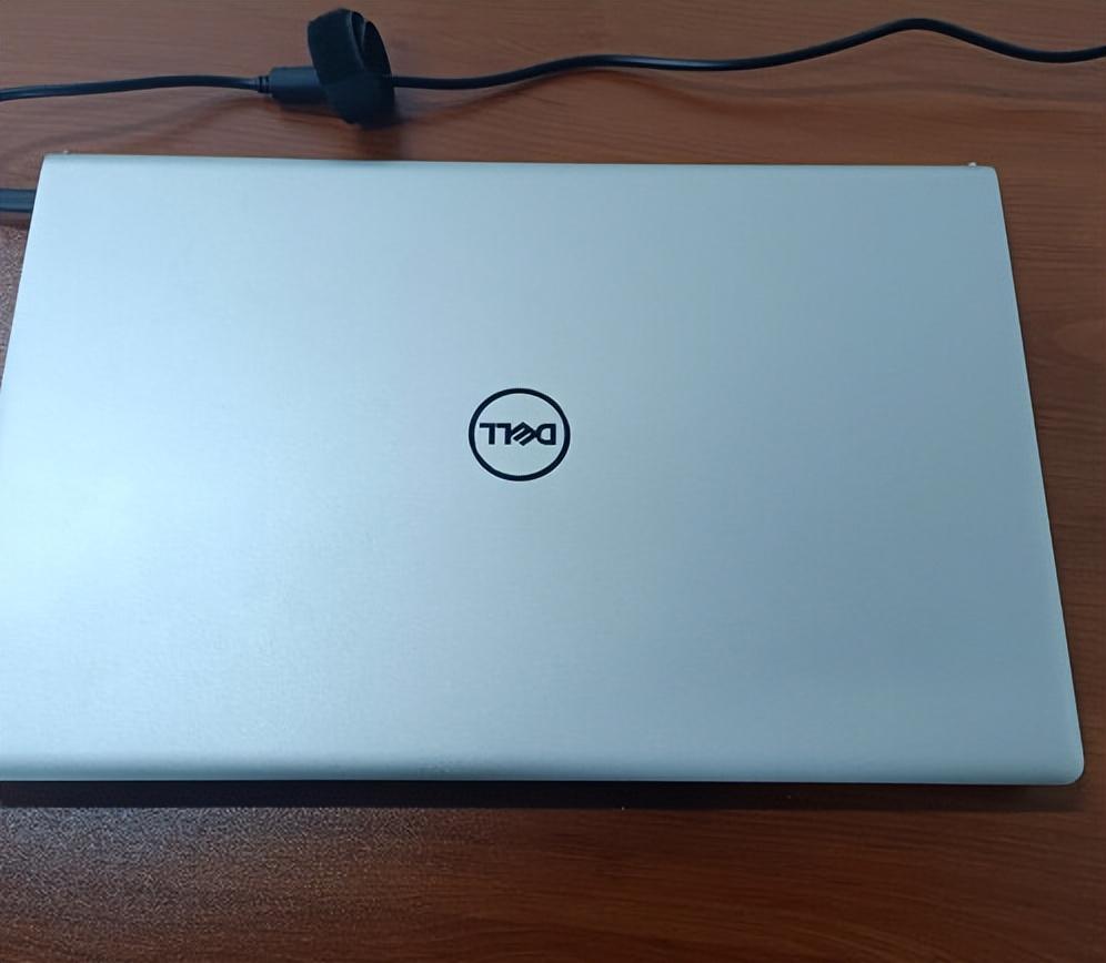 戴尔（DELL）笔记本电脑 灵越16Pro的槽点比优点多
