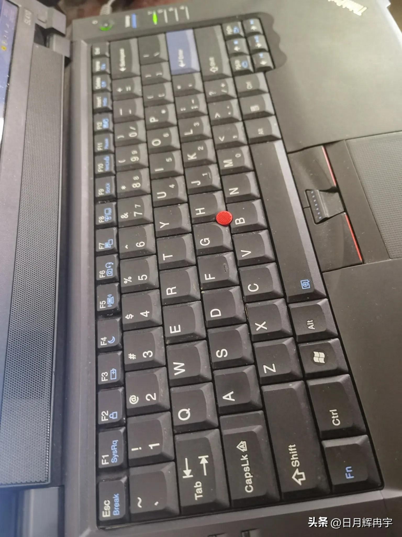 为什么以前Thinkpad很好用的人体工学键盘要抛弃呢?