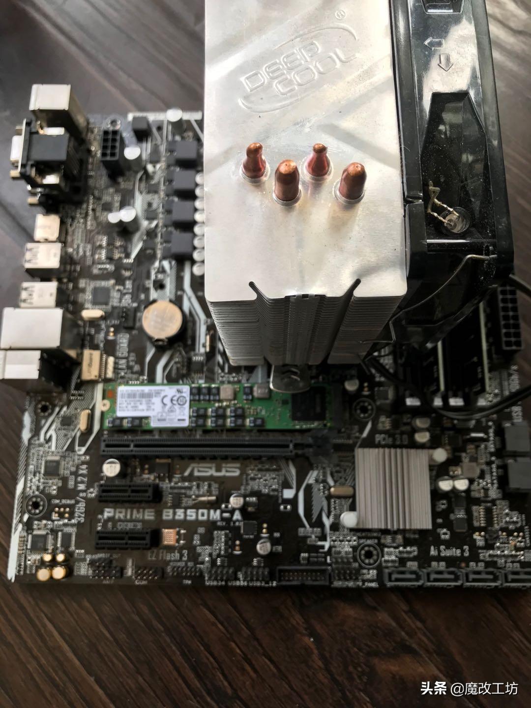 130元8G 2666内存条二测,镁光+AMD的组合超频4000秒三星+英特尔