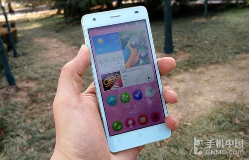 水晶质感主打自拍 4G双卡朵唯T20评测