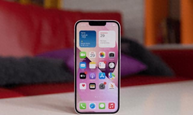 为什么不建议买iPhone 13?过来人说出两大痛点:一个比一个难忍