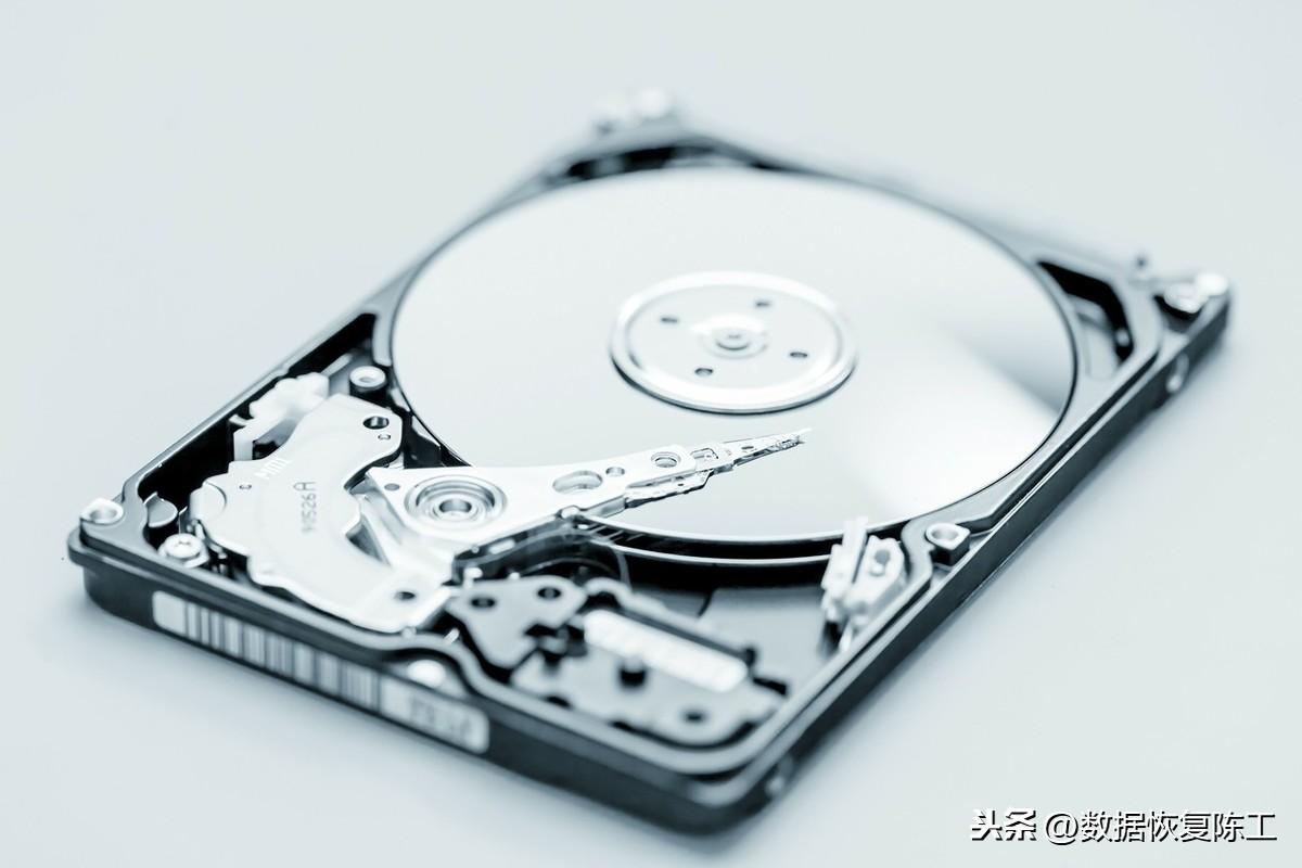 当硬盘或移动硬盘不认盘有异响时我们该怎么来判断故障