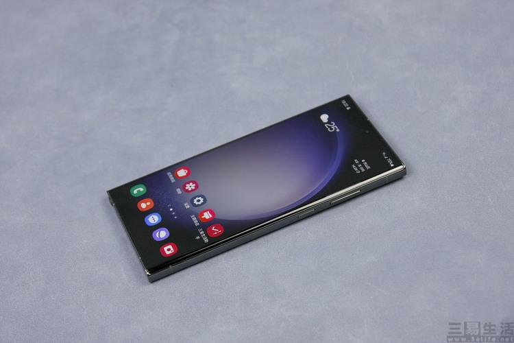 Galaxy S23 Ultra老用户评测：三代“机皇”的演变